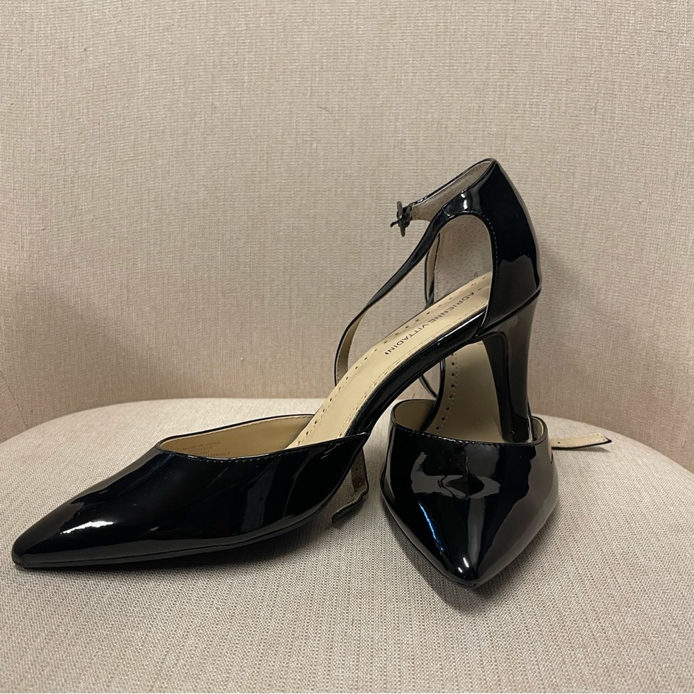 Adrienne Vittadini Black Patent Leather Heels with Strap, Excellent Condition